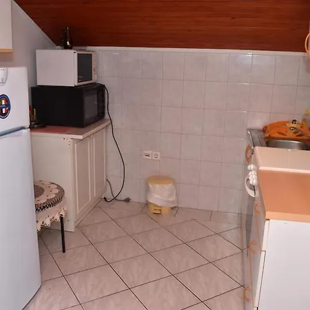 Paric Apartment *
